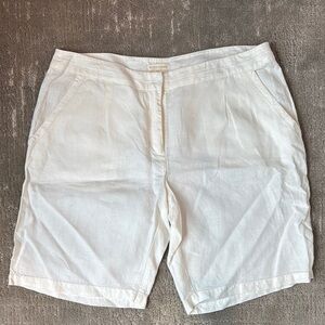 Eileen Fisher White Bermuda Shorts Lightweight Cotton